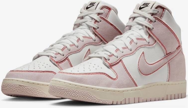 Nike Roze Sneakers met Stoffen en Leren Bovenkant Pink Unisex
