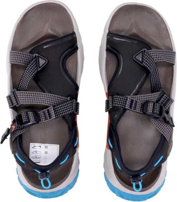 Nike Sandals met Verstelbare Riemen