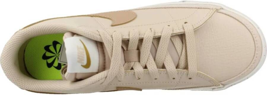 Nike Stijlvolle Court Legacy Next Natur Sneakers Beige Dames