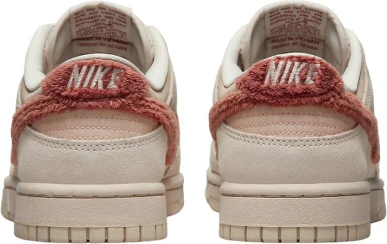 Nike Terry Swoosh Sneakers Beige Dames