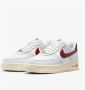 Nike Wmns Air Force 1 '07 Se Basketball Schoenen photon dust team red summit white muslin maat: 42 beschikbare maaten:37.5 42 - Thumbnail 3