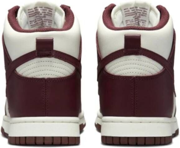 Nike Hoge Dunk Sneakers Stijlvol en Comfortabel Rood Unisex