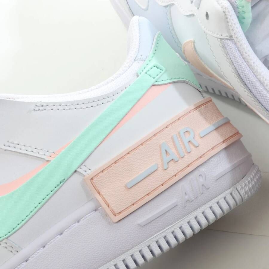 Nike Pastelkleurige lage sneakers Wit Dames