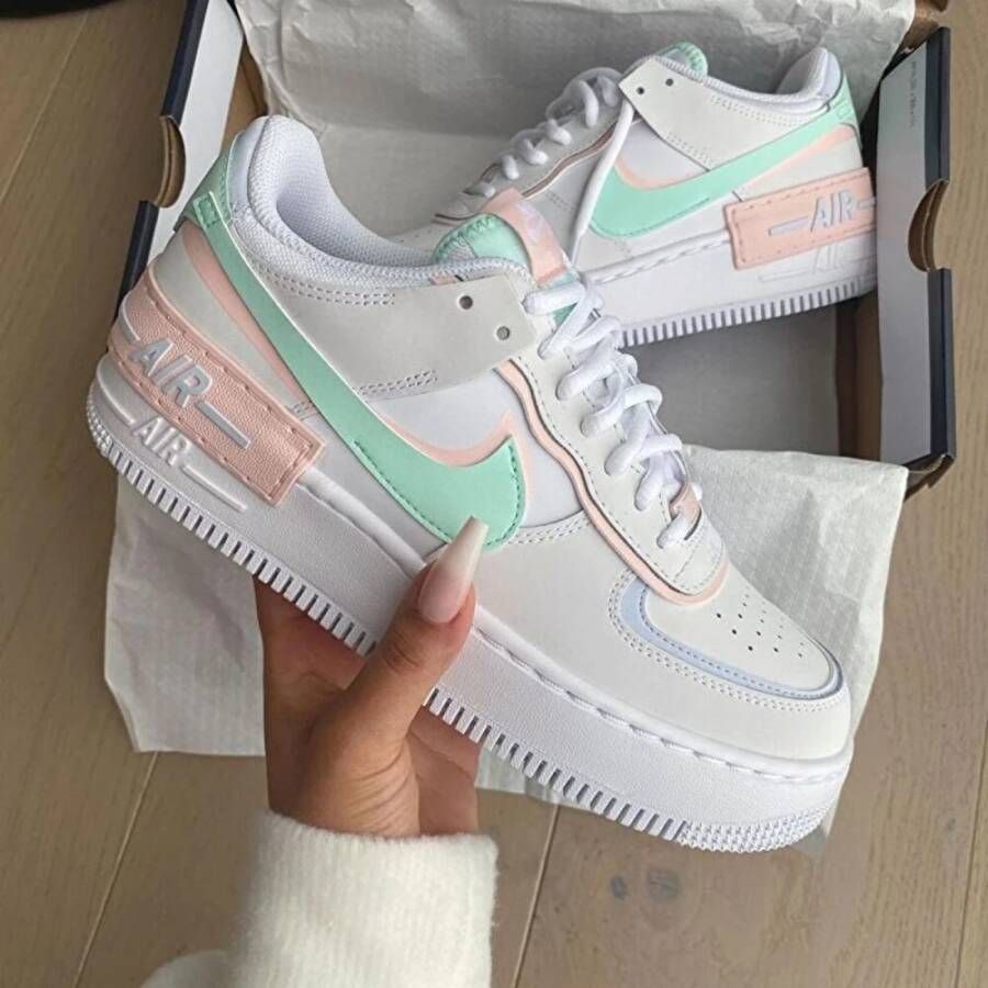 Nike Pastelkleurige lage sneakers Wit Dames