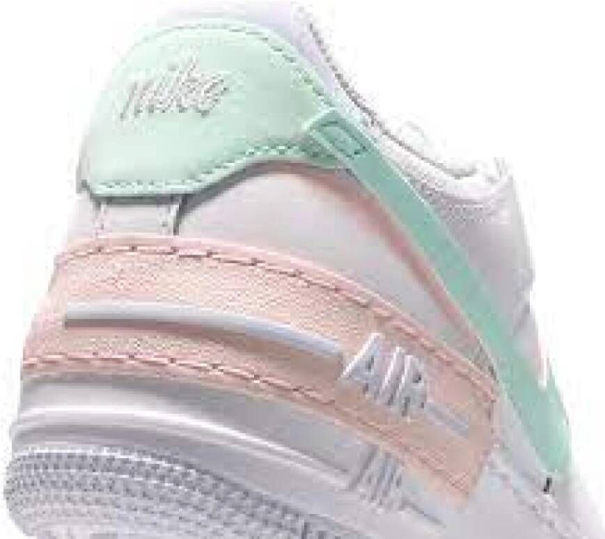 Nike Pastelkleurige lage sneakers Wit Dames