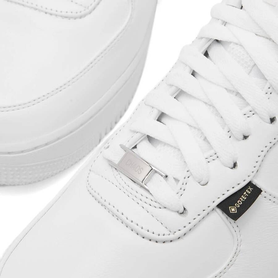 Nike Witte Leren Sneakers met Iconisch Logo Wit Dames