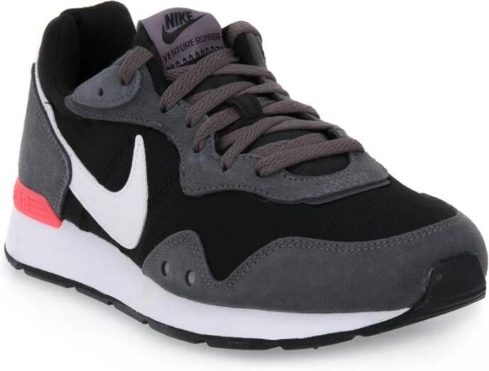 Nike Venture Runner Schoenen Zwart Heren