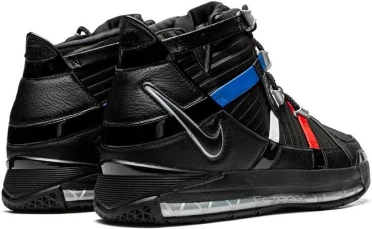 Nike LeBron III QS Sneakers Zwart Heren