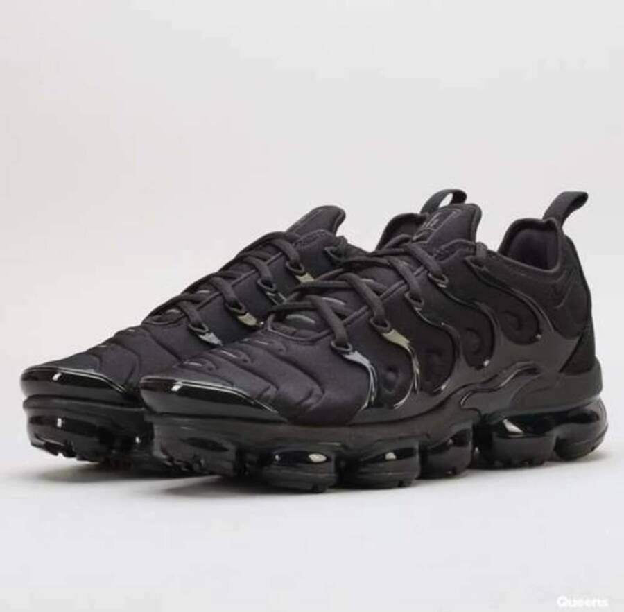 Nike "VaporMax Plus Sneakers" Zwart Heren