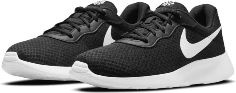 Nike Zwarte Tanjun Sneakers voor Vrouwen Zwart Heren