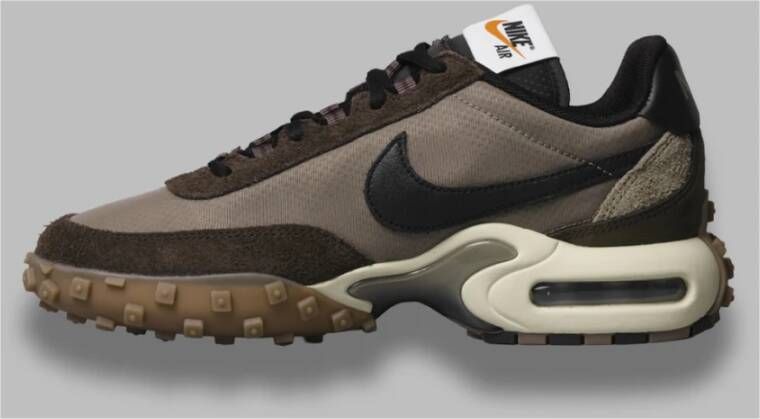 Nike Stijlvolle Sneakers voor Mannen en Vrouwen