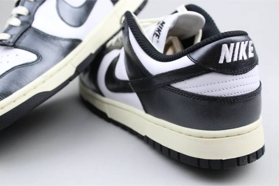 Nike Vintage Panda Dunk Low Premium Sneakers Black Heren