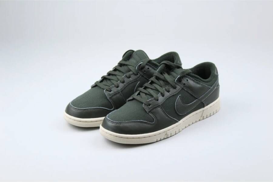 Nike Vintage Sequoia Lage Sneakers Green Heren