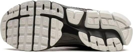 Nike Zoom Vomero 5 Sneakers