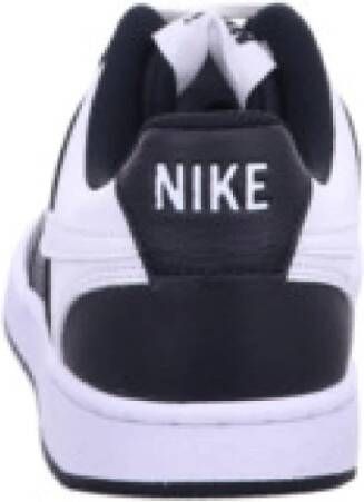 Nike Zwarte damessneaker comfortabel en stijlvol