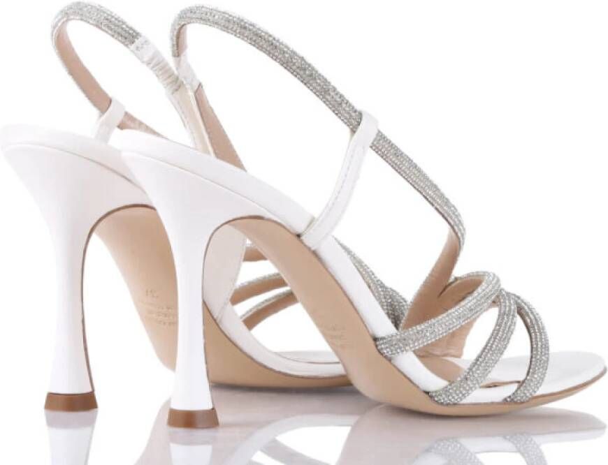 Ninalilou Strass Sandaal in Zacht Nappaleer White Dames