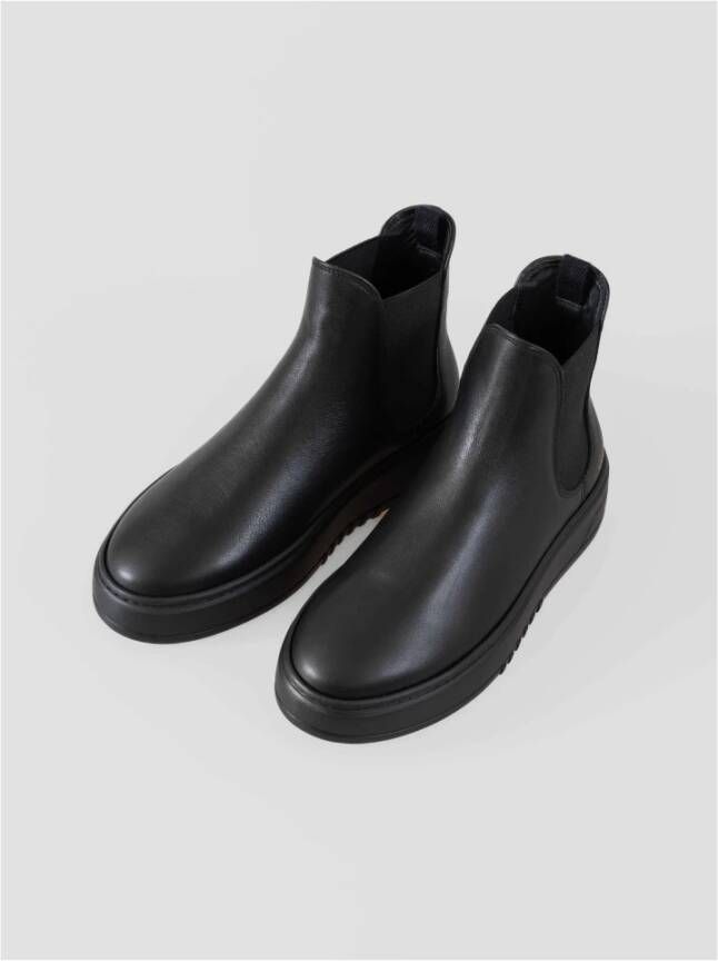 Normann Copenhagen Elegante Chelsea-laarzen met sportieve touch Black Dames