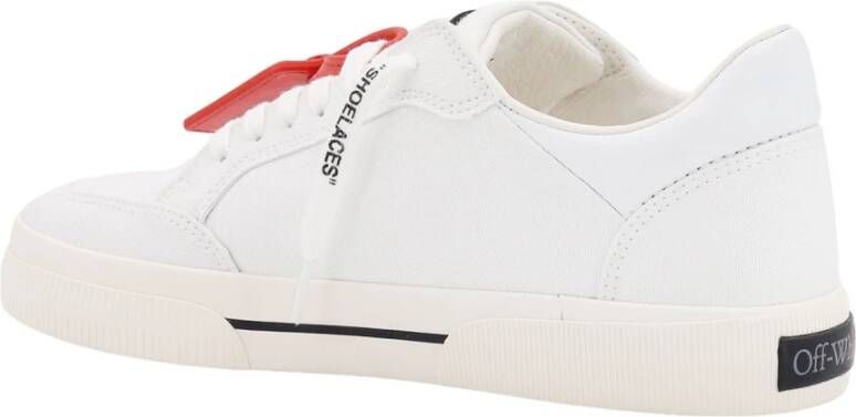 Off White Canvas Vulcanized Sneakers met Pijl Logo White Heren
