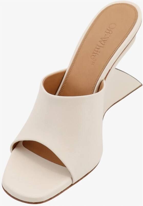 Off White Metallic Logo Sleehak Sandalen