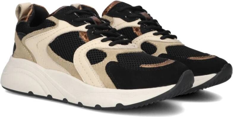 Omoda Chunky Sneakers met Metallic Accents