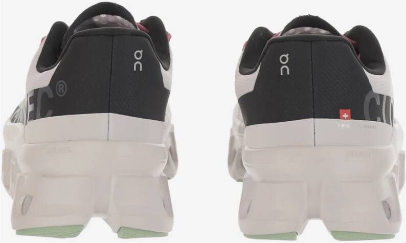 ON Running Ademende CloudMonster Sneakers met Speedboard Tussenzool White Heren