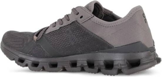 On Running Blauwe Sneakers voor een stijlvolle look