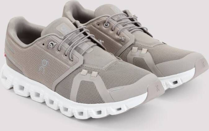 On Running Bruine Sneakers voor Casual Uitjes