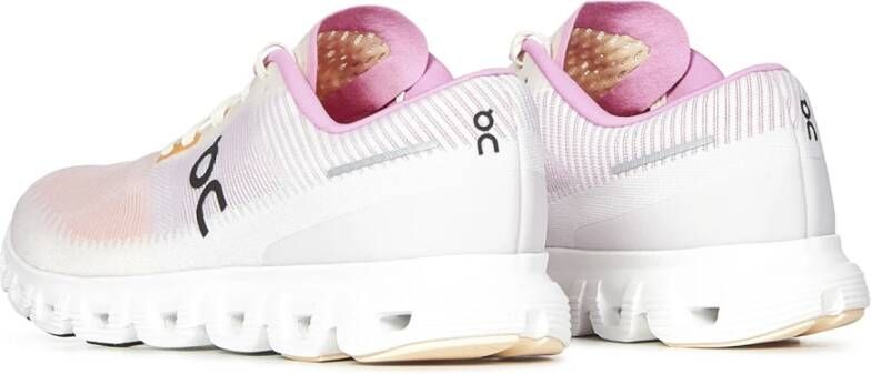 On Running Oranje Sneakers met Speedboard Technologie