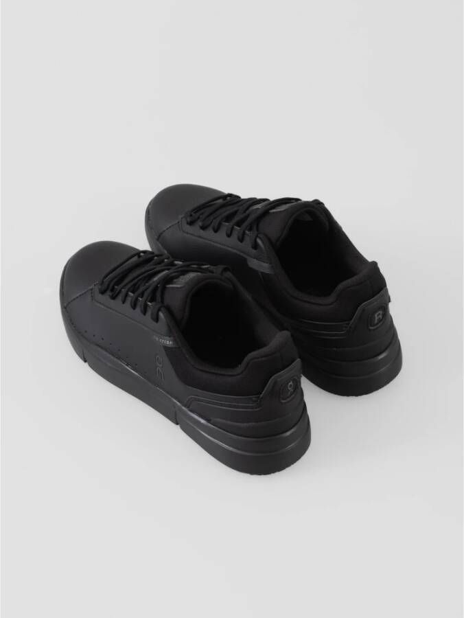On Running Roger Advantage Sneakers