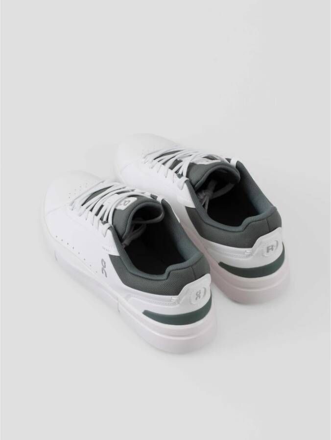 On Running Roger Advantage Sneakers