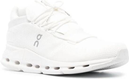 ON Running Witte Cloudnova Vetersneakers White Heren