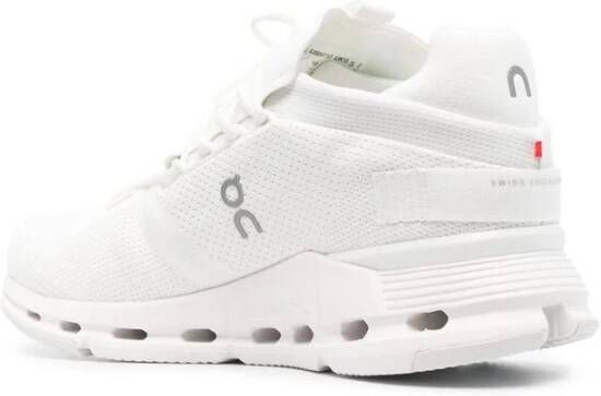 ON Running Witte Cloudnova Vetersneakers White Heren