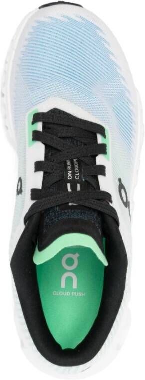 On Running Witte Sneakers met Helion™ Superfoam