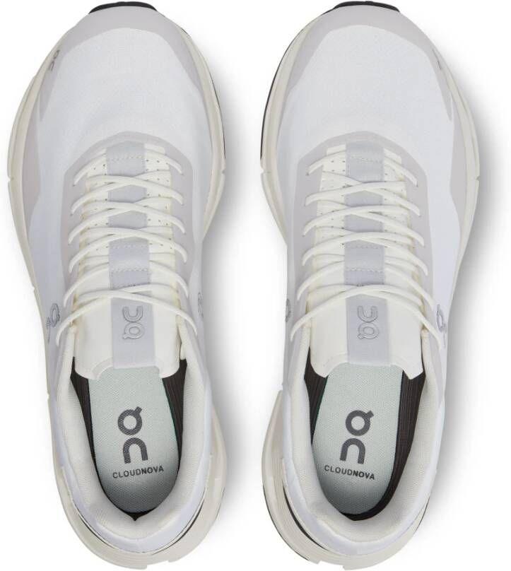 ON Running Witte Sneakers met NorHeren Pasvorm en Gerecyclede Materialen Wit Heren
