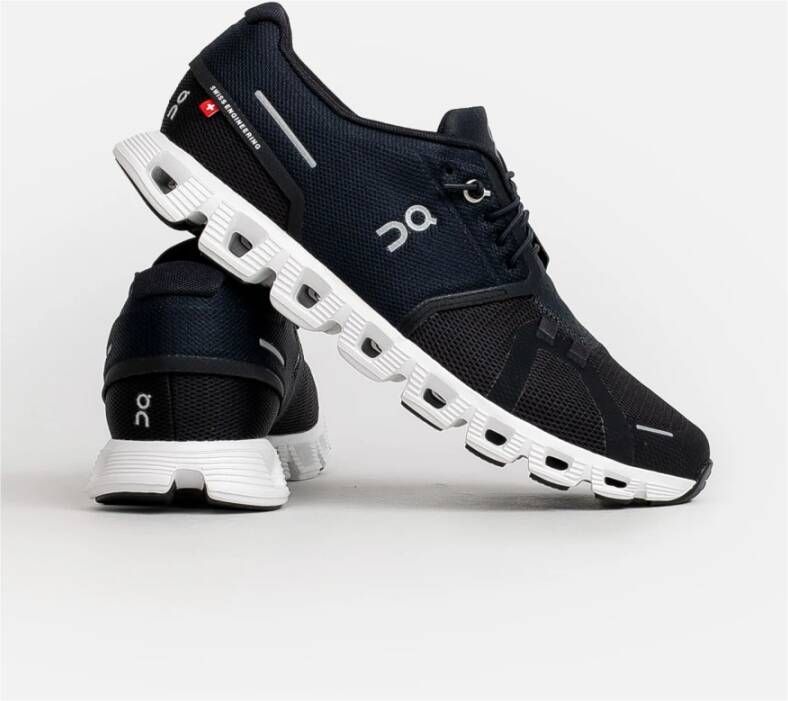 ON Running Zwarte Cloud 5 Sneakers Black Heren