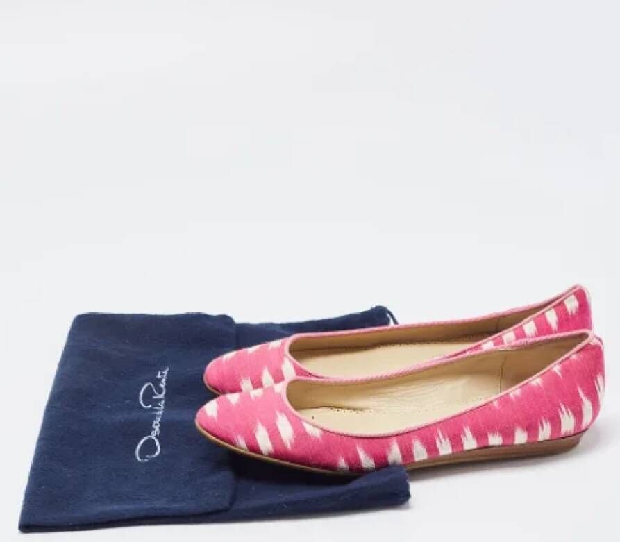 Oscar De La Renta Pre-owned Fabric flats Pink Dames