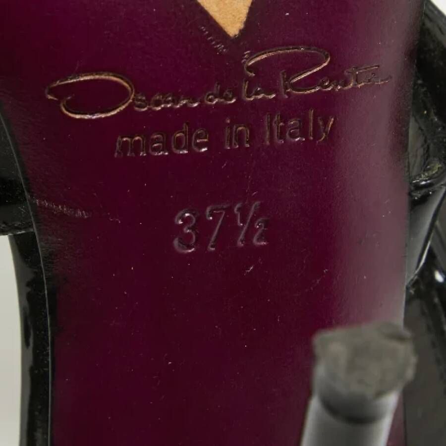 Oscar De La Renta Pre-owned Leather sandals Black Dames