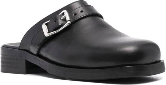 Our Legacy Zwarte Gesloten Leren Schoenen met Kruisband Black Heren