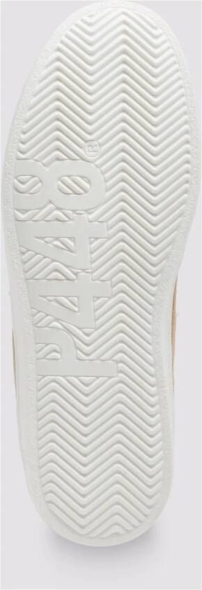 P448 Bruine Suède Sneakers met Witte Details