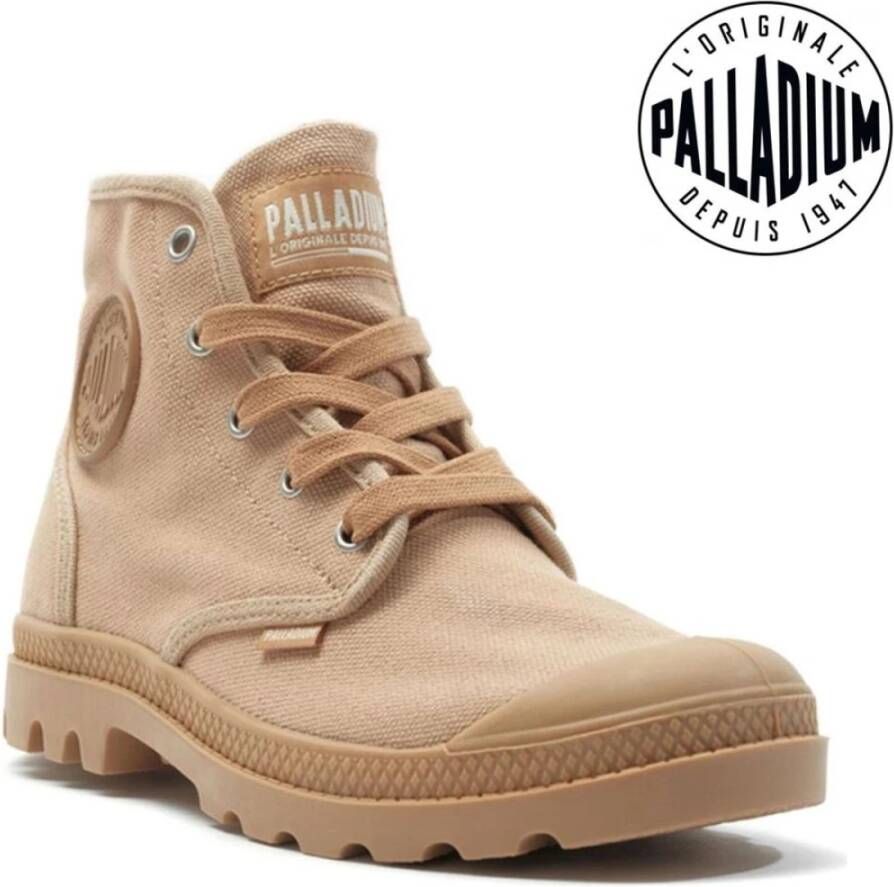 Palladium Canvas laars met tijdloze outdoor uitstraling