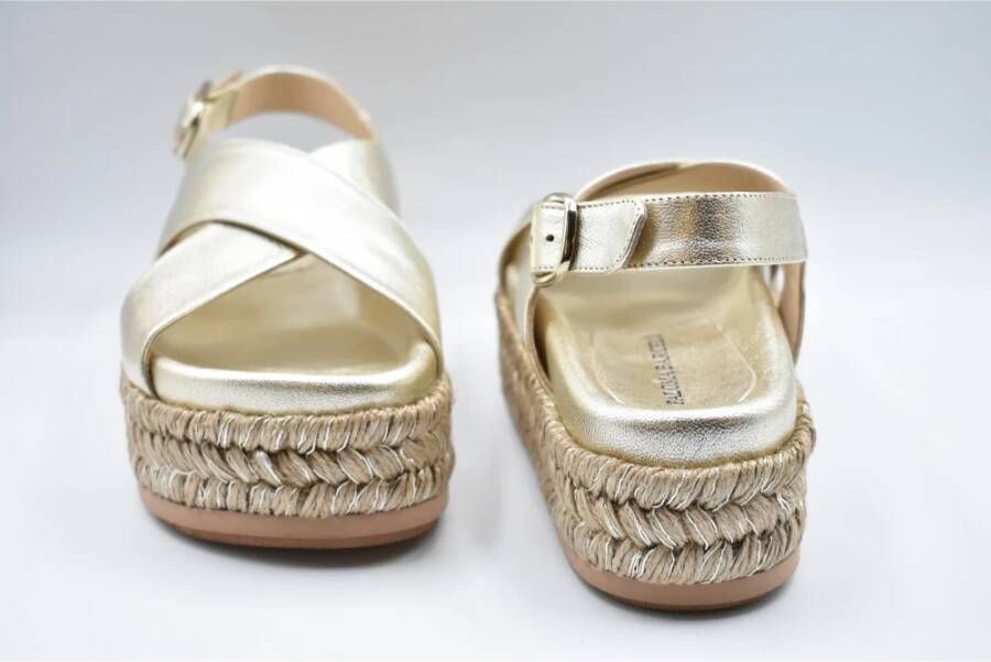 Paloma Barceló Metallic Sleehak Sandalen Champagne Beige Dames