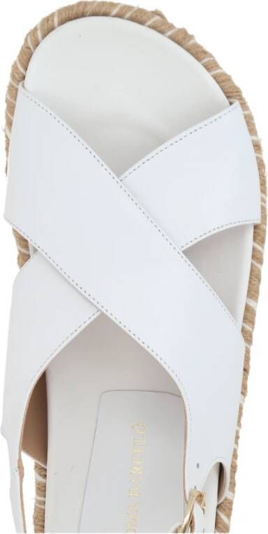 Paloma Barceló Witte platformsandalen met enkelband White Dames