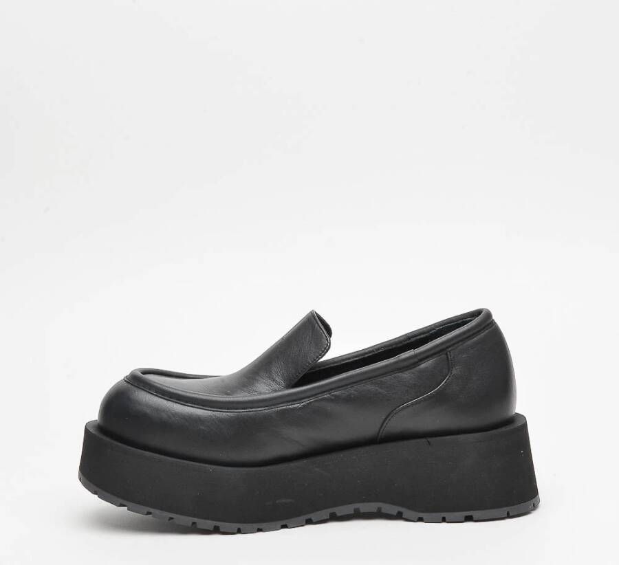 Paloma Barceló Zwarte leren mocassin