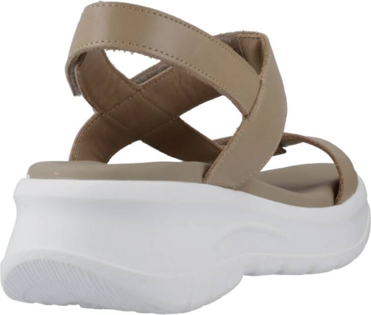 Panama Jack Stijlvolle platte sandalen voor vrouwen Beige Dames
