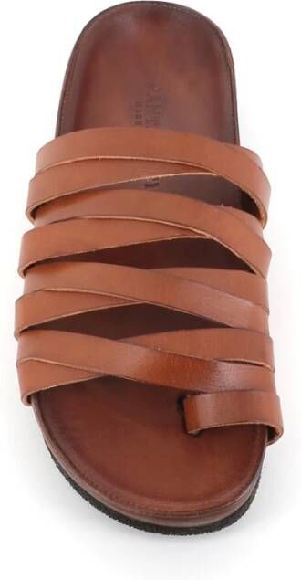 Pantanetti Bruin lederen sandalen met gekruiste bandjes