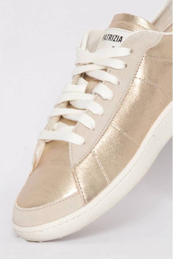 Patrizia Pepe Gelamineerde leren sneakers in ORO