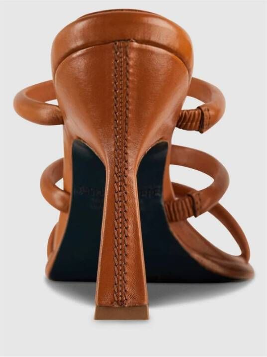 Patrizia Pepe Sandalen met Studs van Leer