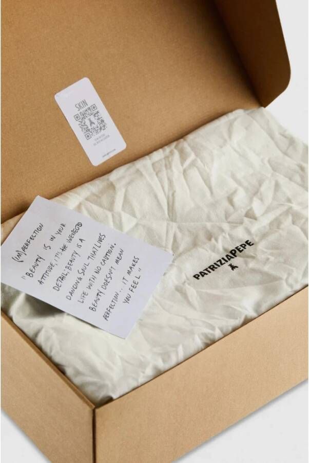 Patrizia Pepe Skin Sneakers '93 in Nappa