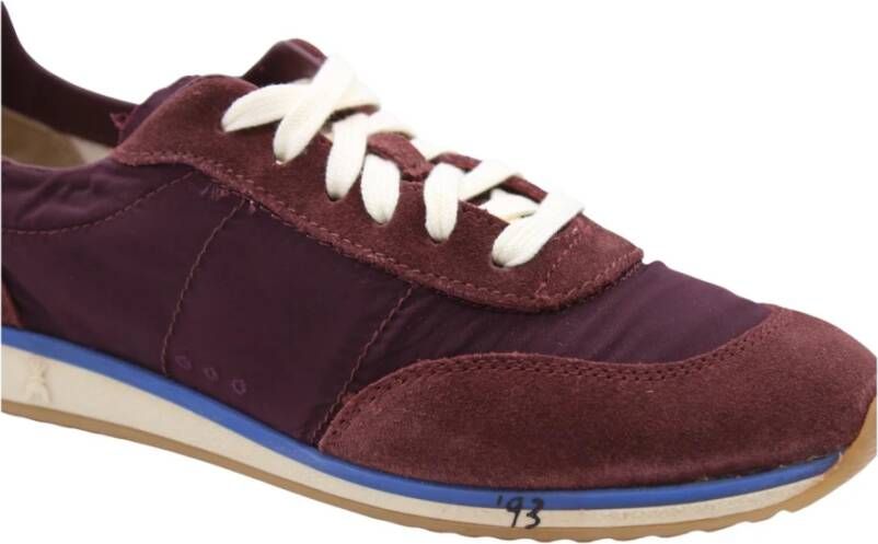 Patrizia Pepe Stijlvolle Sneaker met Palomaatje Detail