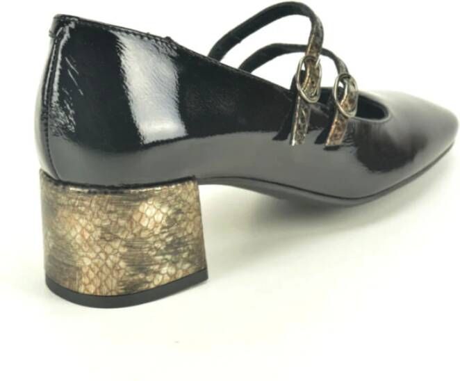 Pedro Miralles Lace Pump 2R